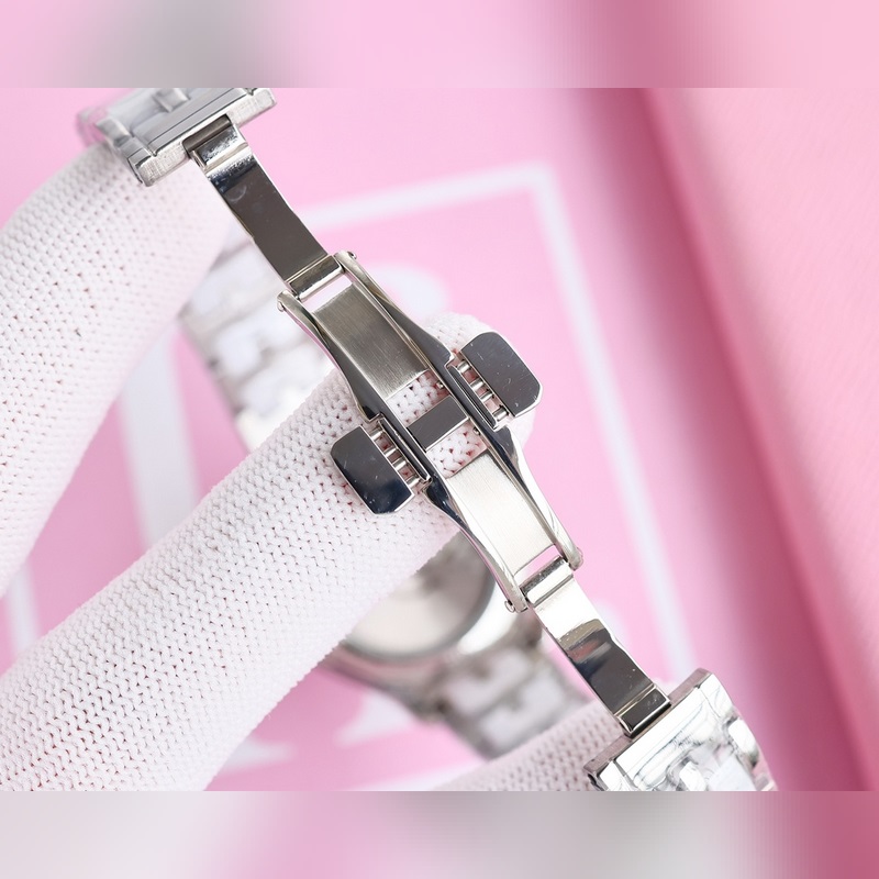 女款_香奈兒 女款 西鐵城機械腕表如期獻上。精、簡、薄是這款情侶的亮點所在。【機芯】