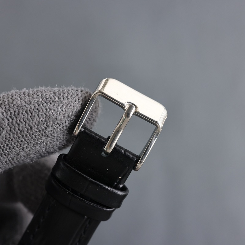 女款_品牌：香奈兒- Chanel款式：新款女裝機械腕表機芯：進(jìn)口石英機芯鏡面：