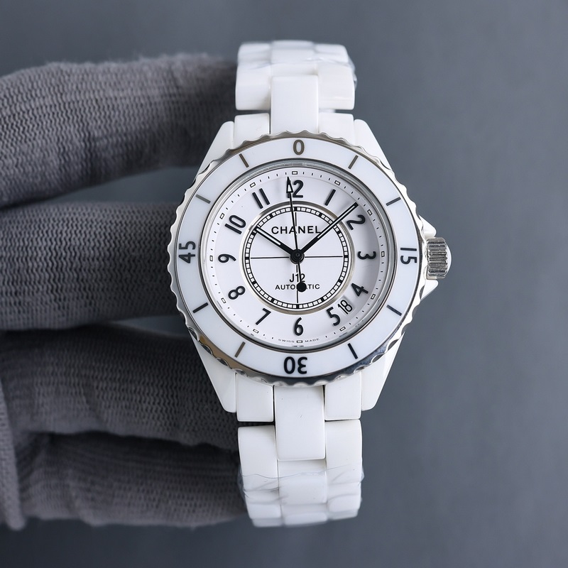 女款_【TTFactory】全新J12腕表“換芯”獻禮20周年TT匠心之作 年度巨制