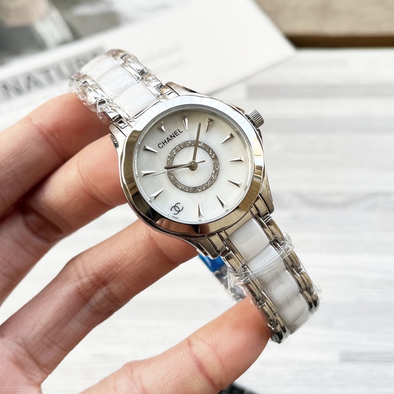 女款_香奈兒全新升級款 珍珠貝殼 字面.采用獨家定制真月相 .超高性價比.進口石英機