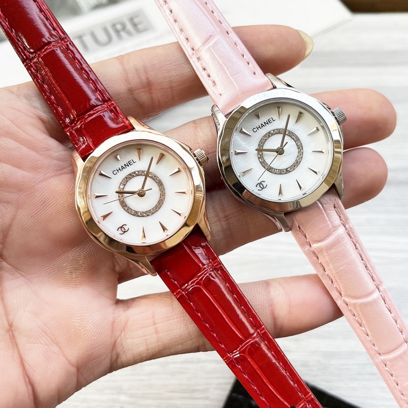 女款_香奈兒全新升級款 珍珠貝殼 字面.采用獨家定制真月相 .超高性價比.進口石英機