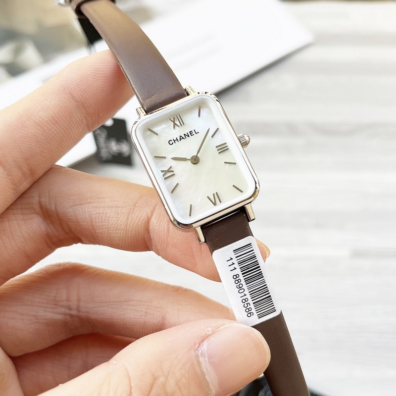 女款_香奈兒CHANEL 最新配色 現代經典時尚設計 殼表面的方圈是玻璃電鍍 獨特風格