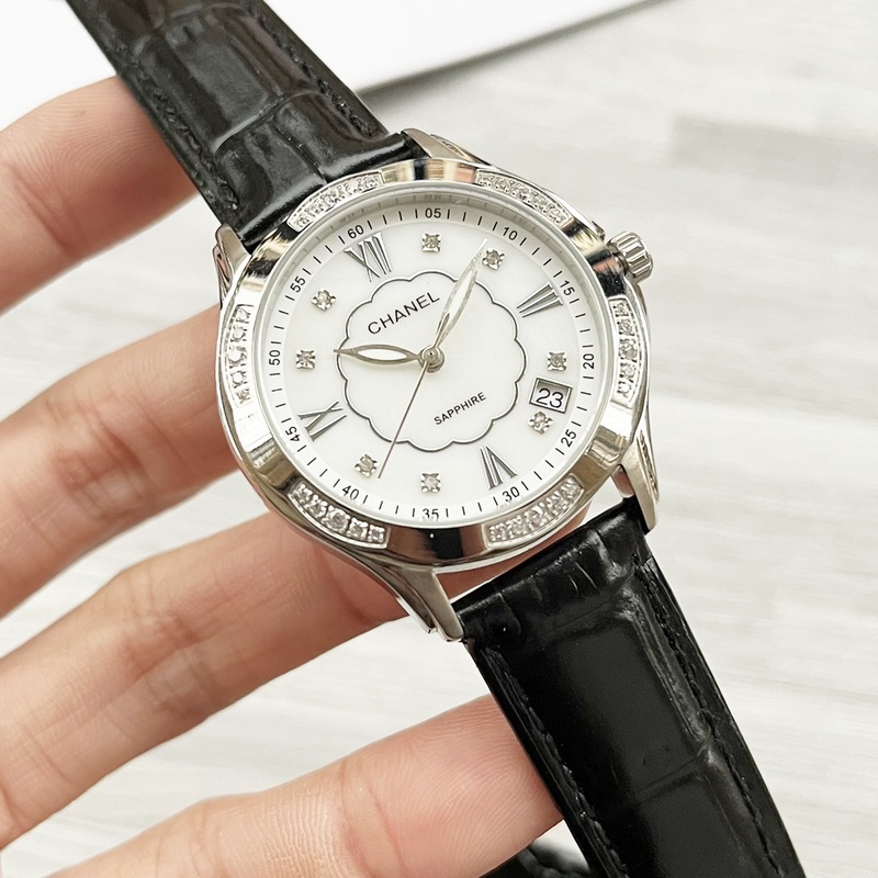 女款_香奈兒 女士腕表 原裝進(jìn)口石英機(jī)芯 礦物質(zhì)玻璃鏡面 316L精鋼表殼 直徑男40