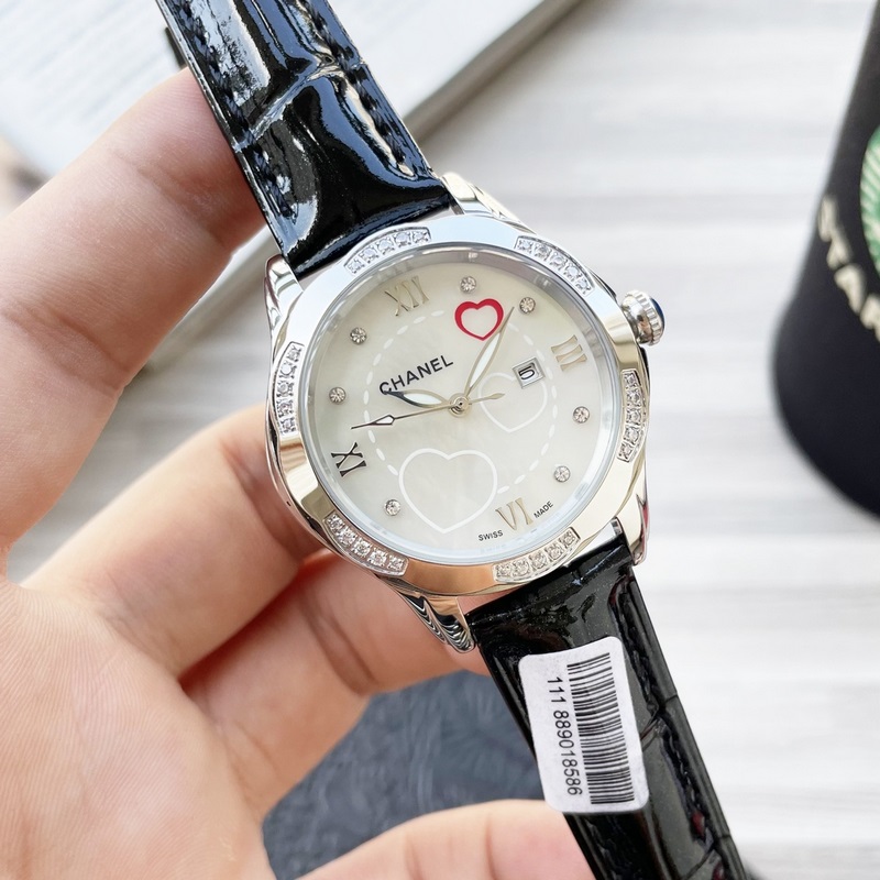 女款_2025年最新款 香奈兒 精湛品質(zhì)-女神專屬 瑞士石英機(jī)心，女士精品腕表 新穎時(shí)