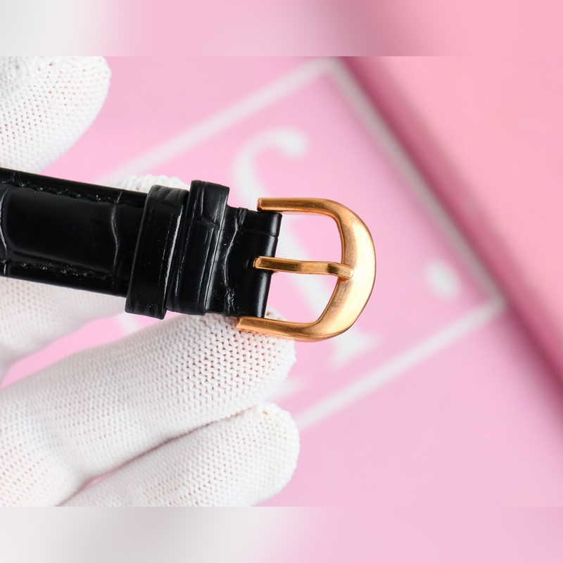 女款_品牌：香奈兒- anel款式：新款女裝機(jī)械腕表機(jī)芯：進(jìn)口西鐵城機(jī)械機(jī)芯鏡面