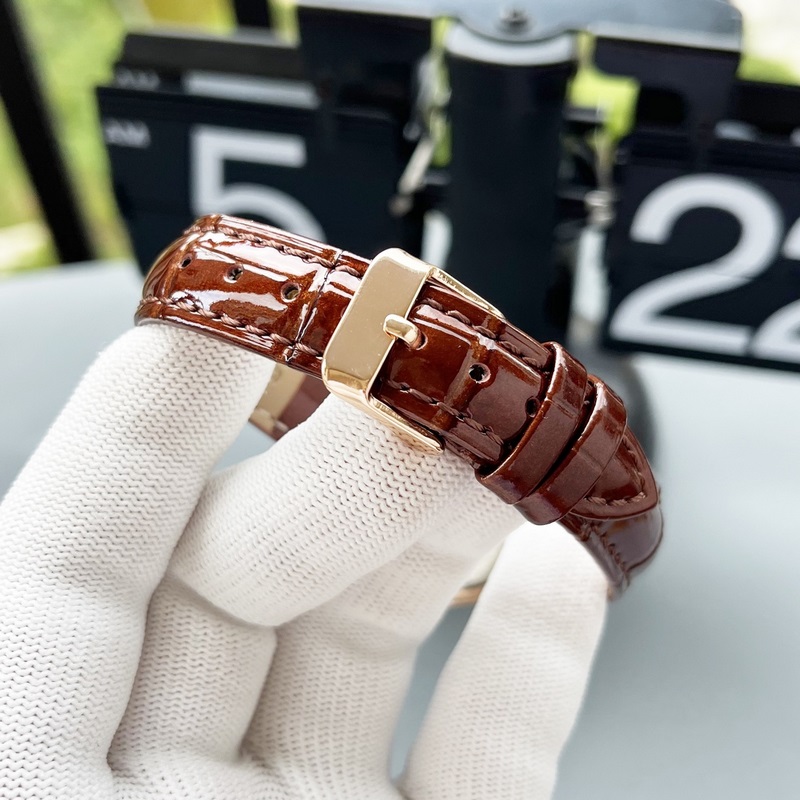 女款_2025年最新款 香奈兒 精湛品質-女神專屬 瑞士石英機心，女士精品腕表 新穎時