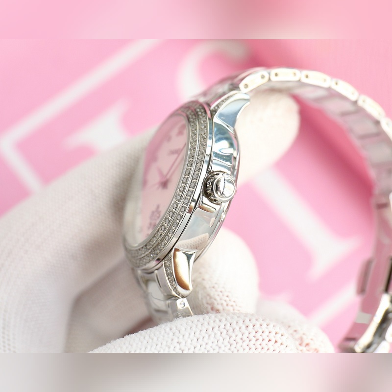 女款_香奈兒 女款 西鐵城機(jī)械腕表如期獻(xiàn)上。精、簡(jiǎn)、薄是這款情侶的亮點(diǎn)所在。【機(jī)芯】