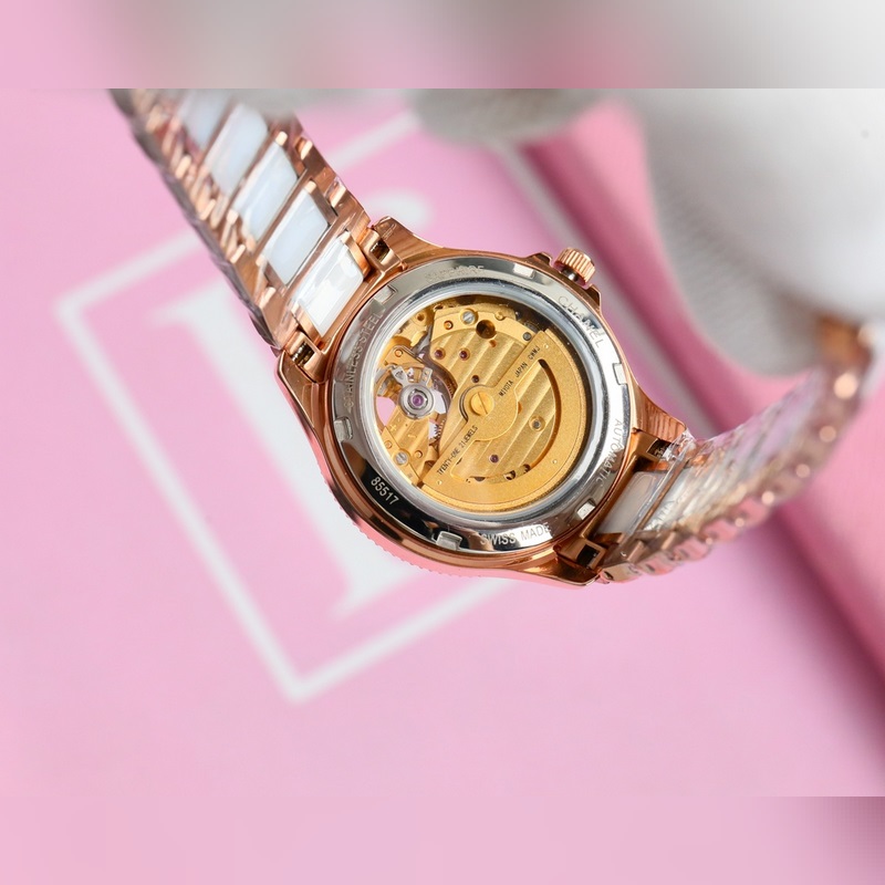 女款_品牌：香奈兒- anel款式：新款女裝機(jī)械腕表機(jī)芯：進(jìn)口西鐵城機(jī)械機(jī)芯鏡面