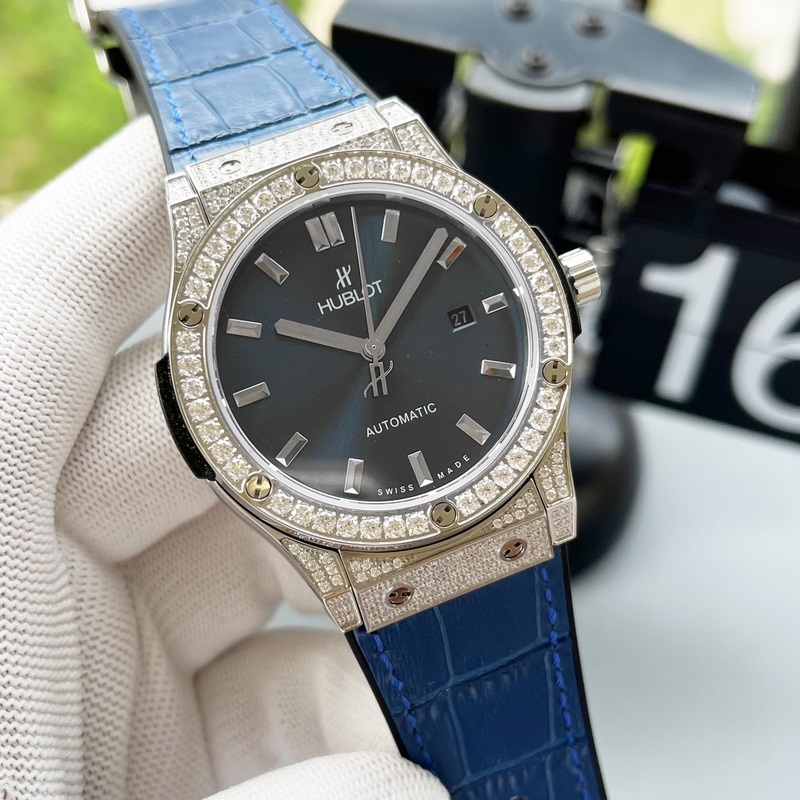 碳纖維機(jī)身 前衛(wèi)個(gè)性 匠心工藝BIG BANG 就是要與衆(zhòng)不同 王者風(fēng)範(fàn) 【