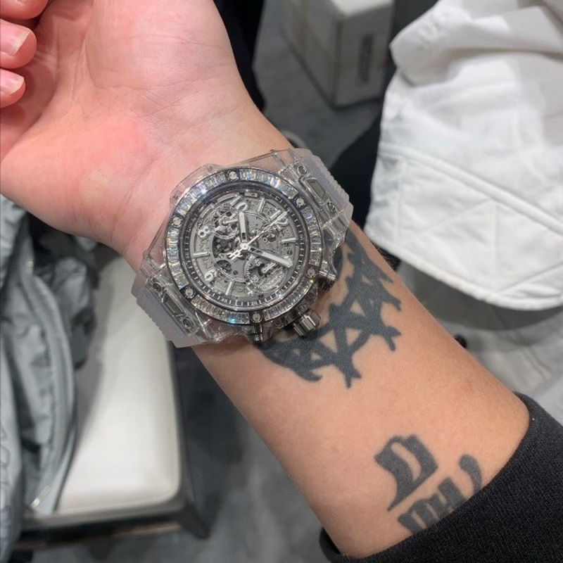 鑲嵌版本透明機(jī)身 前衛(wèi)個性 匠心工藝BIG BANG 就是要與衆(zhòng)不同 王者風(fēng)