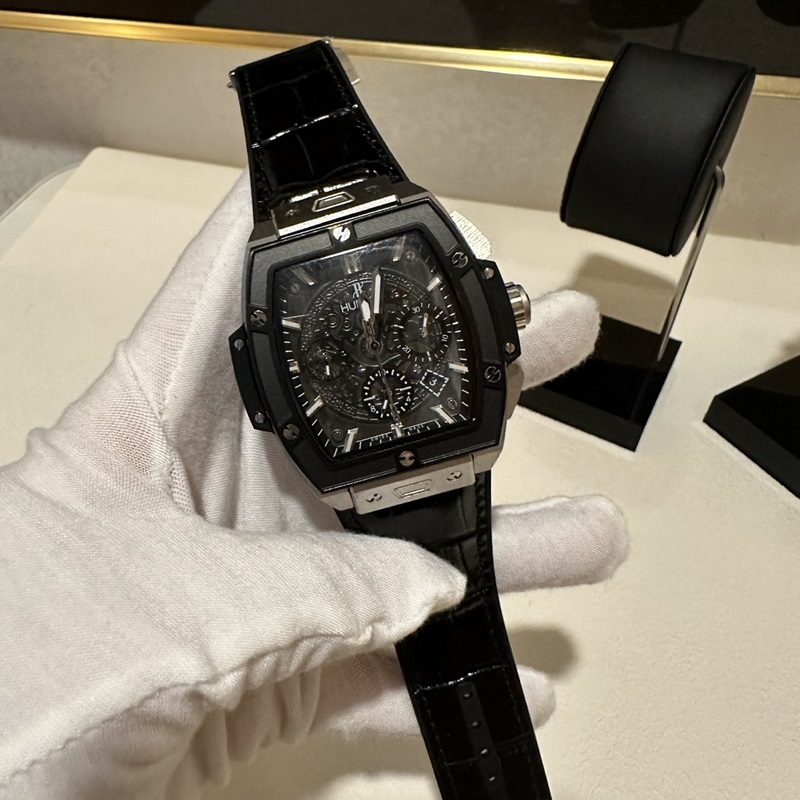 恒寶-Hublot 機(jī)械版本 精品男士腕表，多功能設(shè)計(jì)，尊貴大氣，紳士風(fēng)範(fàn)，卓越
