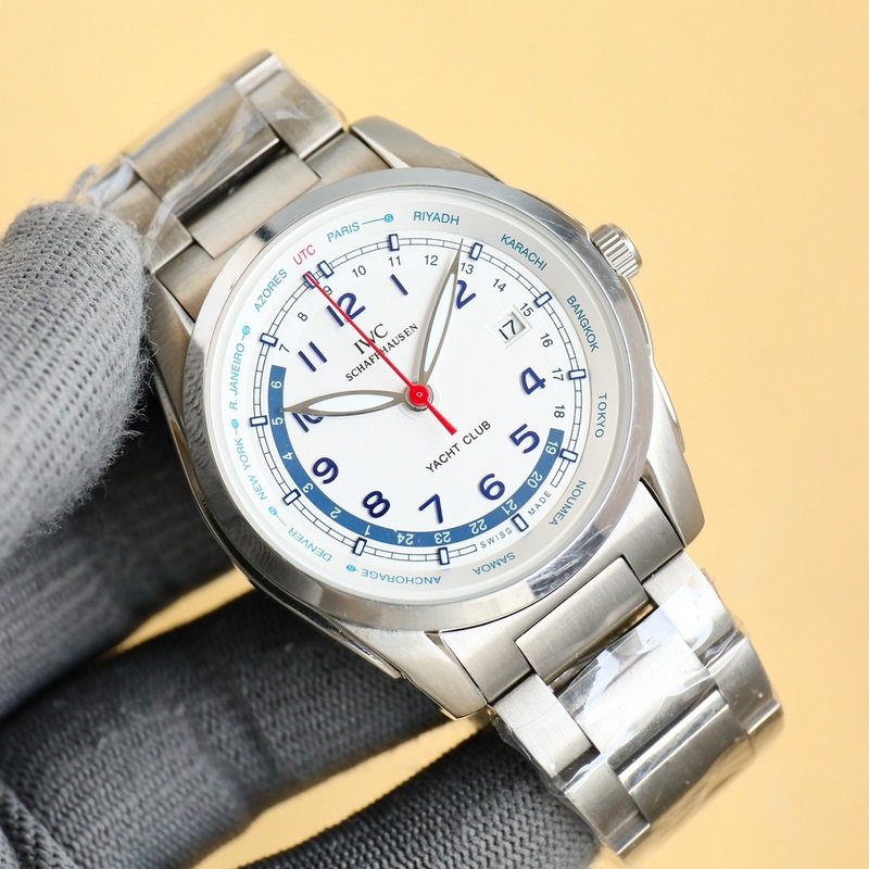 品牌：萬國（三針新品，商務休閑）奢華大氣類型：精緻男士腕表（新品）表帶：真牛皮表