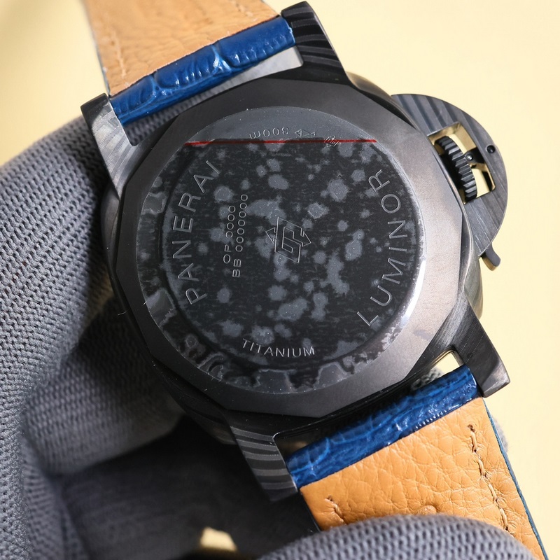 沛納海SUBMERSIBLE BMG-TECH ─ 47毫米潛行系列金屬玻璃腕表