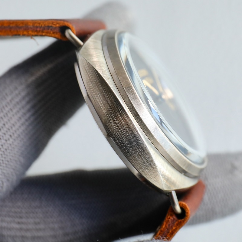 V7新款沛納海SUBMERSIBLE BMG-TECH ─ 47毫米潛行系列金屬