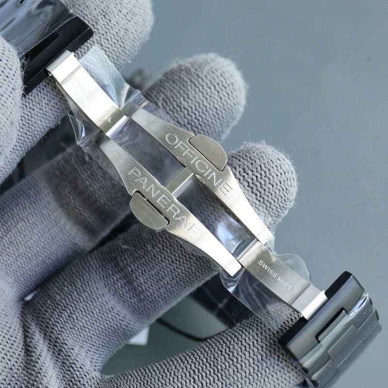 V7沛納海新款SUBMERSIBLE BMG-TECH ─ 47毫米潛行系列勁爆