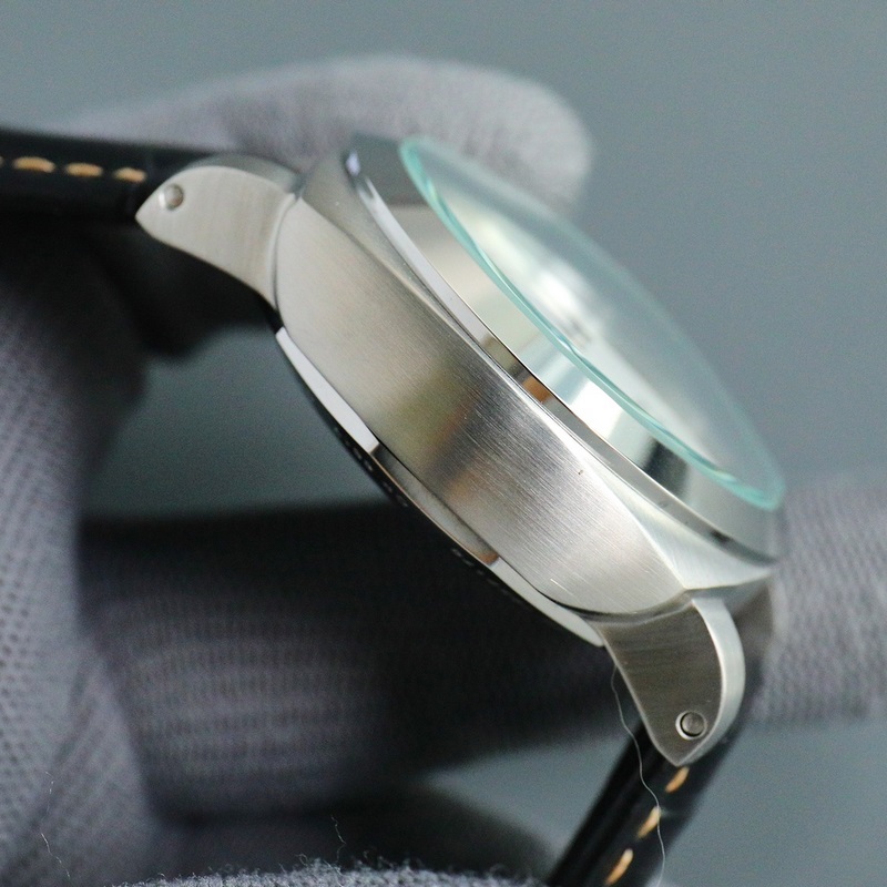 沛納海PAM01036〖V8版本最新推出 獨家在售 〗為力求完美 憑著踏實做工和