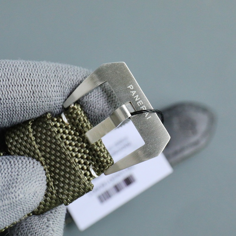 沛納海PAM01036〖V8版本最新推出 獨家在售 〗為力求完美 憑著踏實做工和