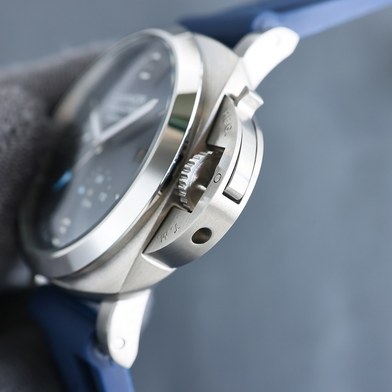 V7沛納海2025最新沛納海品牌：沛納海系列：LUMINOR 廬米諾Luna