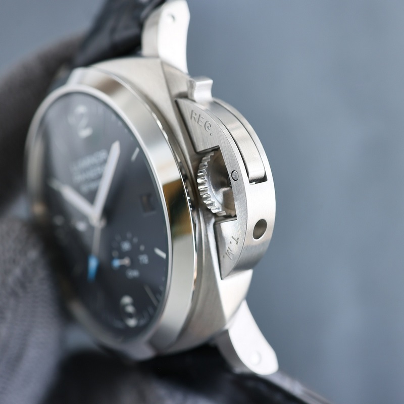 V7沛納海2025最新沛納海品牌：沛納海系列：LUMINOR 廬米諾Luna