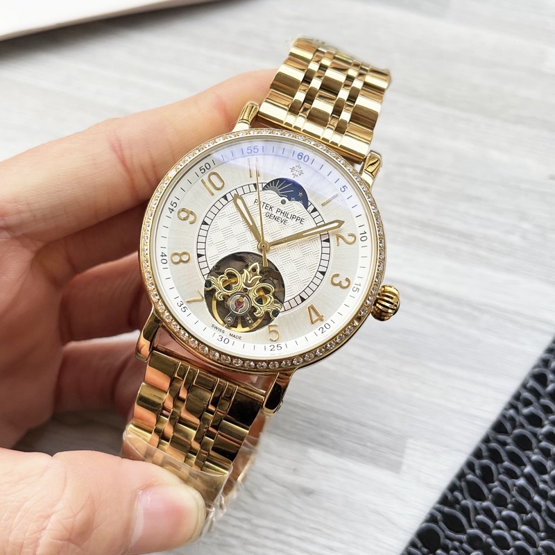 複雜時(shí)計(jì) 奢華大氣 經(jīng)典新品 震撼上市 【最新】：百達(dá)翡麗 三針設(shè)計(jì)【類型