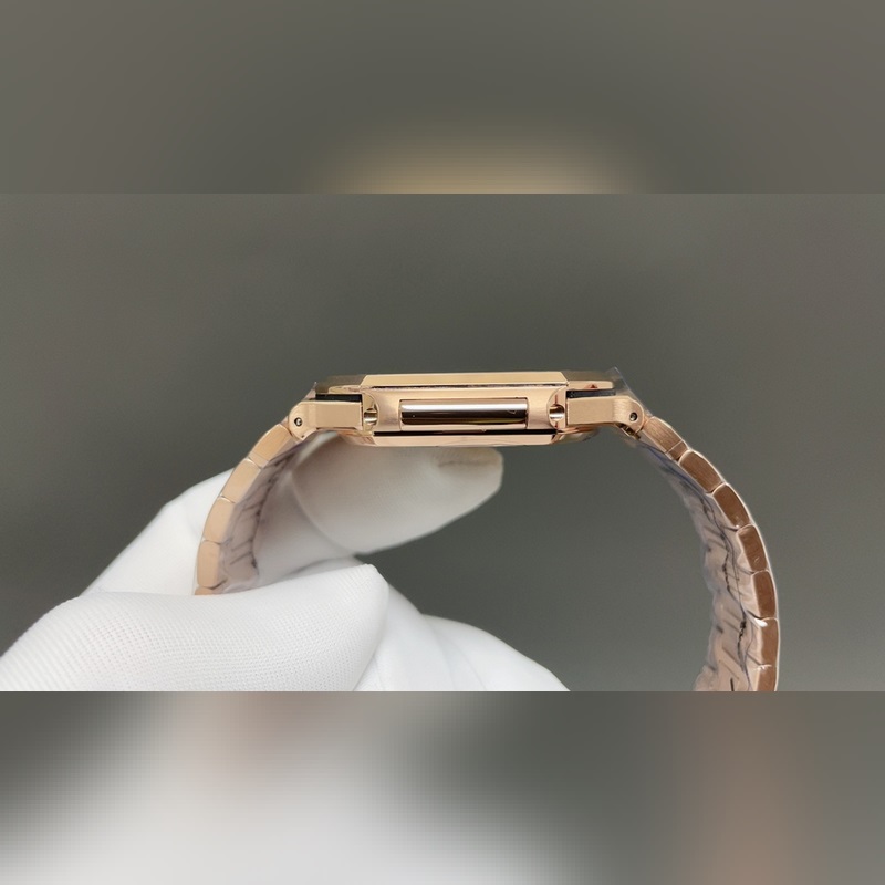 TW Factory 百達翡麗重磅推出新系列CUBITUS 5821腕表這款C