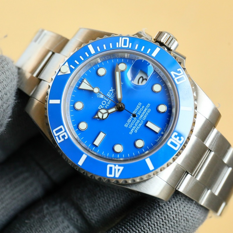 3135：v11版勞力士潛航者、水鬼強(qiáng)勢來襲，特別是綠水鬼116610LV的圈口