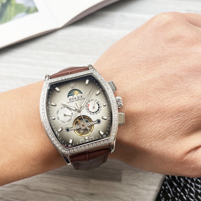 酒桶新品 震撼上市 【最新】：勞力士 多功能精品，三針大飛輪設(shè)計【類型】：精