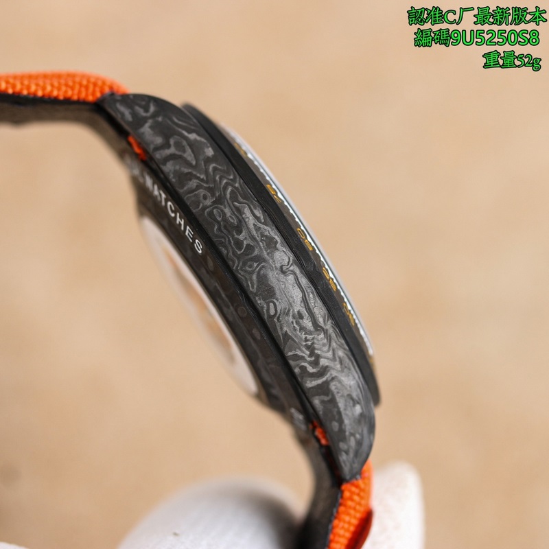 C廠/clean出品，必屬精品，（更新定制超輕碳纖維材質，一體表殼，一體表扣，讓