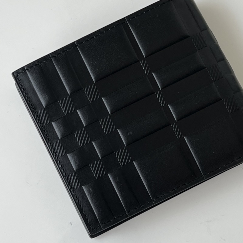 格紋壓花皮革雙折錢夾 【B 家】原單出品 ～～ 進口粒面小牛皮壓花， 專櫃品質、