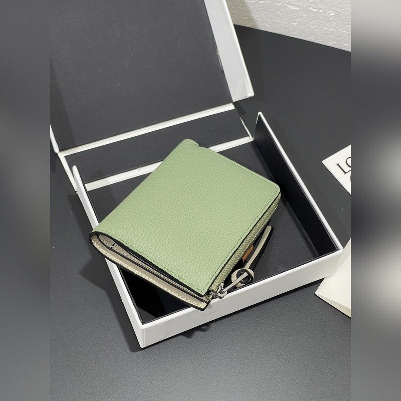 compact zip wallet短夾出貨，選用耐磨的珠地小牛皮，采用雙色組合