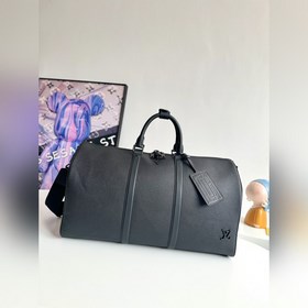 海外原單M21420獨家實拍！本款 Keepall 旅行袋選用 LV Aerog