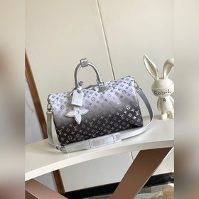 【海原外 單 獨實家 拍】動態(tài)芯片M12067銀色本款 Keepall Band