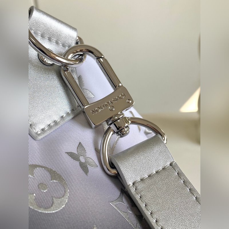 【海原外 單 獨(dú)實(shí)家 拍】動(dòng)態(tài)芯片M12067銀色本款 Keepall Band