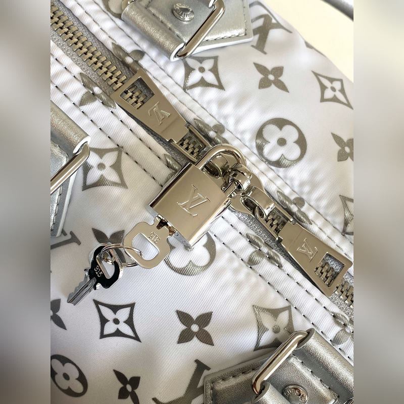 【海原外 單 獨(dú)實(shí)家 拍】動(dòng)態(tài)芯片M12067銀色本款 Keepall Band