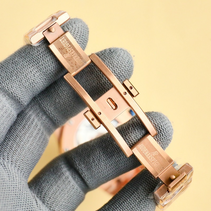 HBF FACTORY 愛彼 皇家橡樹離岸型系列26238：封頂之作 杜絕一眼假