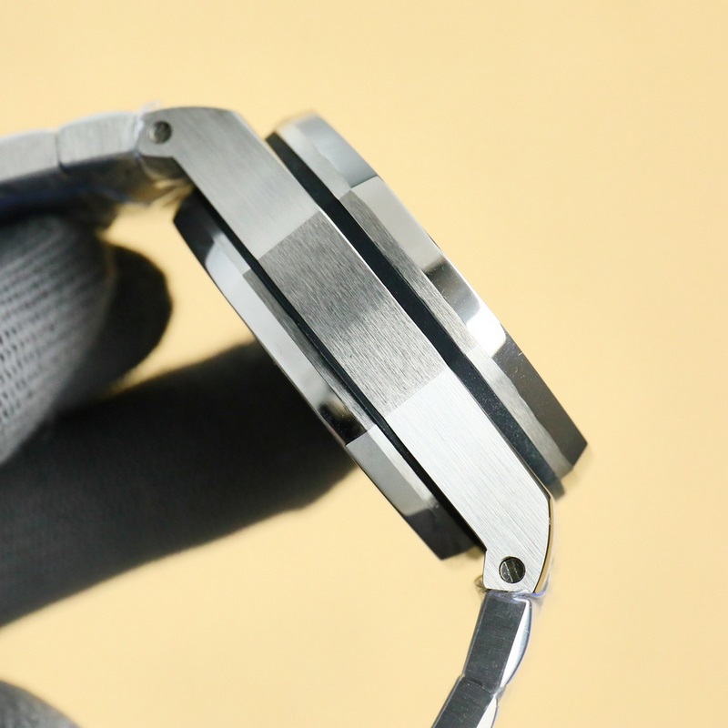 HBF FACTORY 愛彼 皇家橡樹離岸型系列26238：封頂之作 杜絕一眼假