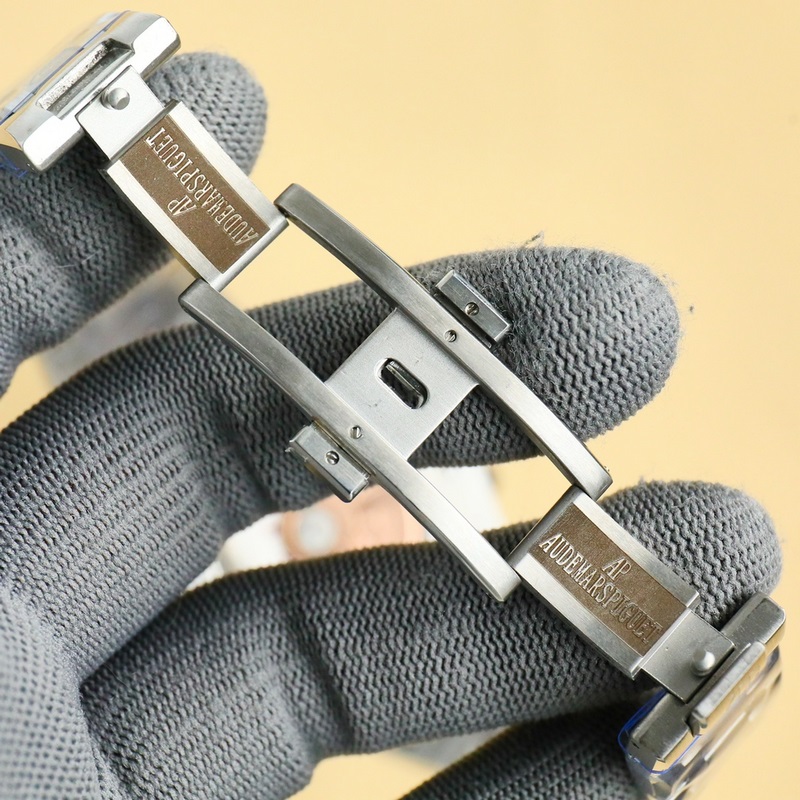 HBF FACTORY 愛彼 皇家橡樹離岸型系列26238：封頂之作 杜絕一眼假