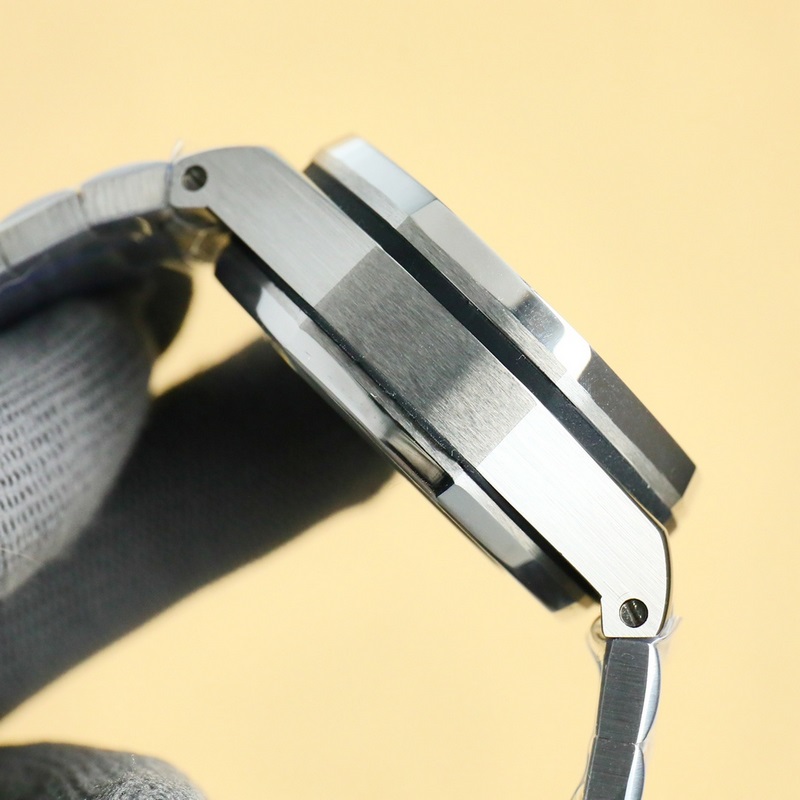 HBF FACTORY 愛彼 皇家橡樹離岸型系列26238：封頂之作 杜絕一眼假