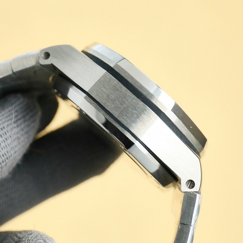 HBF FACTORY 愛彼 皇家橡樹離岸型系列26238：封頂之作 杜絕一眼假