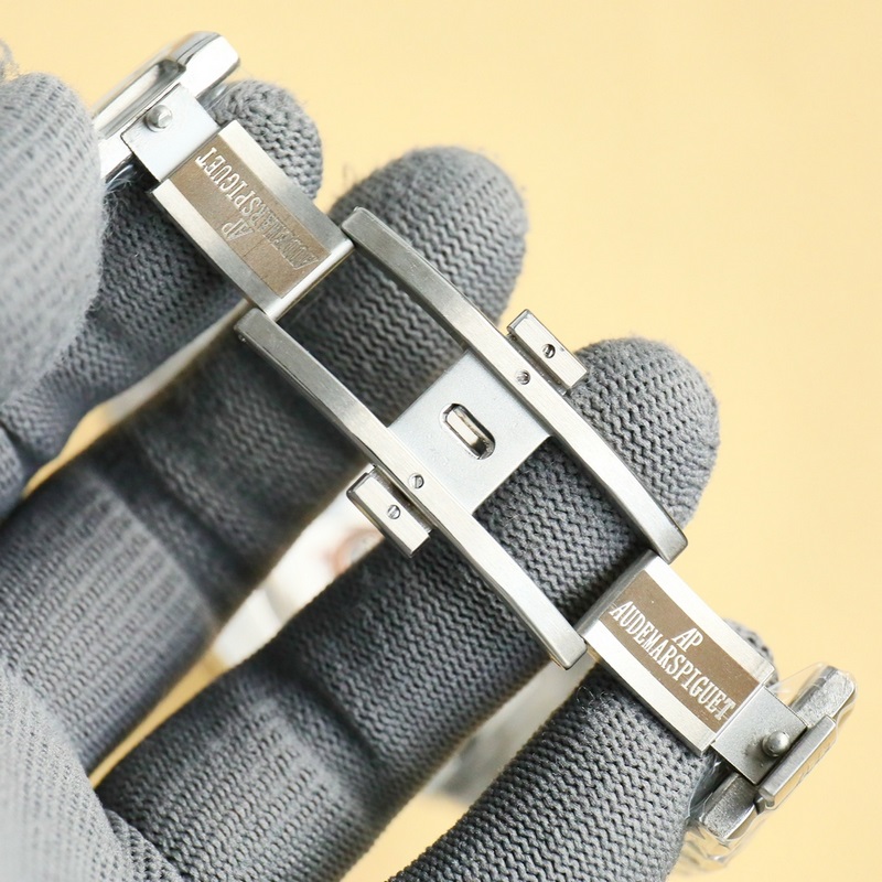 HBF FACTORY 愛彼 皇家橡樹離岸型系列26238：封頂之作 杜絕一眼假