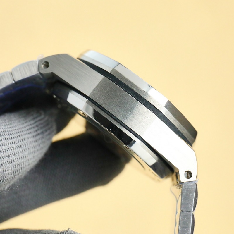 HBF FACTORY 愛彼 皇家橡樹離岸型系列26238：封頂之作 杜絕一眼假