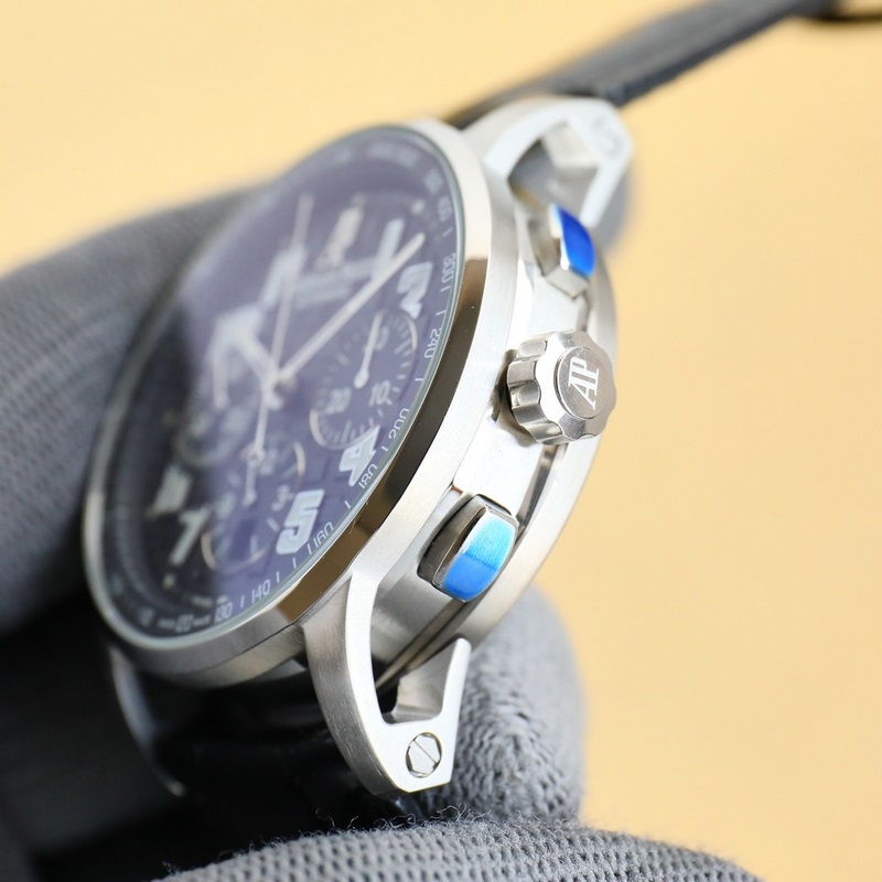 APF愛彼-AP，CODE11.59自動上鍊計時碼錶系列1 材料：316L精鋼2