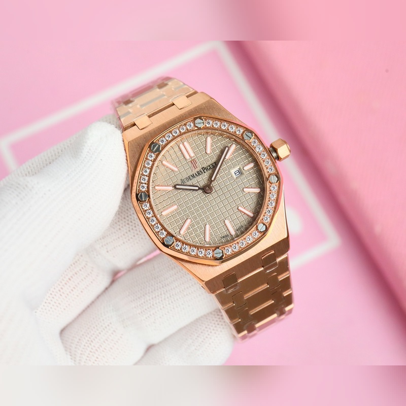 女款_愛彼 AP-皇家橡樹系列 錶盤飾以Lady Tapisserie格紋裝飾，呈現(xiàn)出