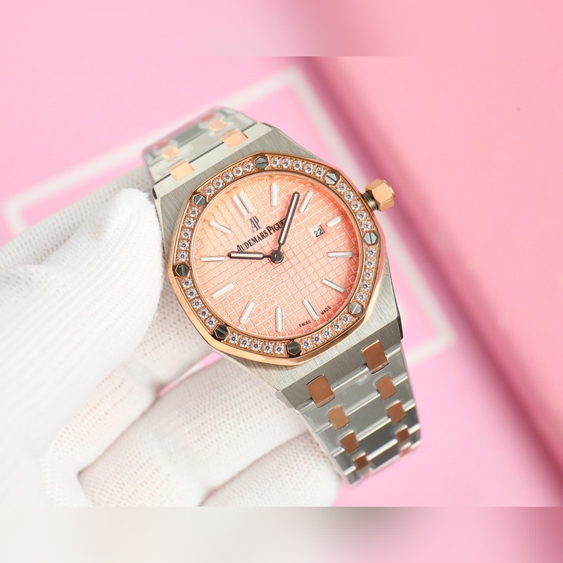 女款_愛彼 AP-皇家橡樹系列 錶盤飾以Lady Tapisserie格紋裝飾，呈現出