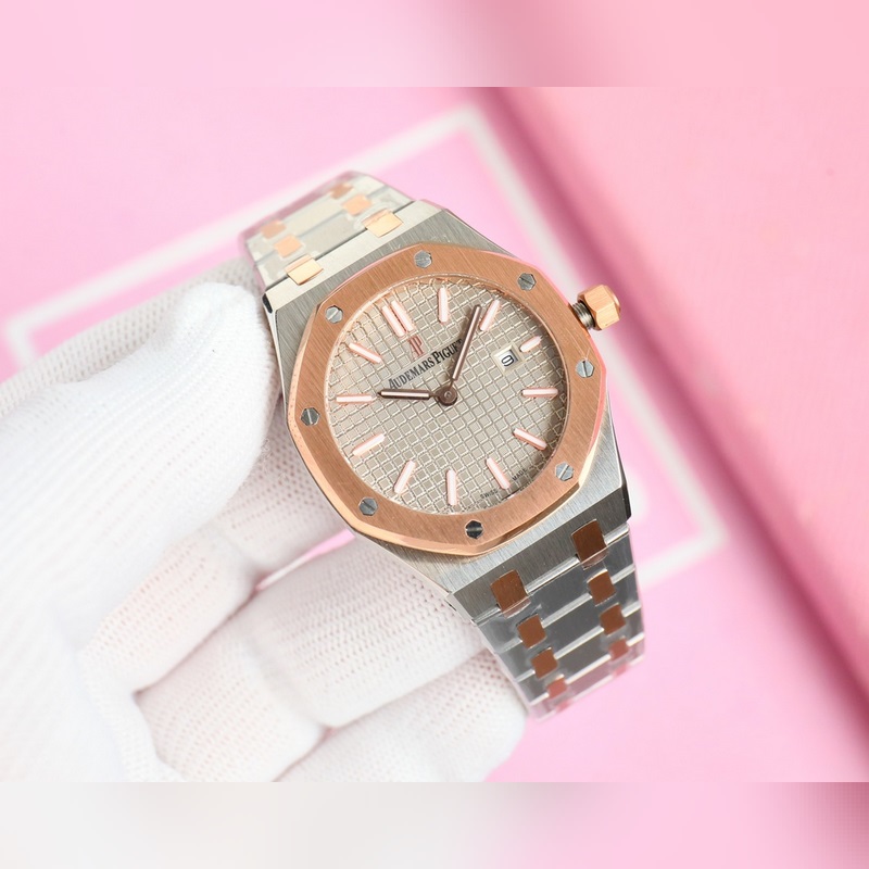 女款_愛彼 AP-皇家橡樹系列 錶盤飾以Lady Tapisserie格紋裝飾，呈現出