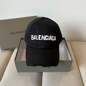 BALENCIAGA巴黎世家新款logo棒球帽，很酷的色系，男女佩戴都有不同st