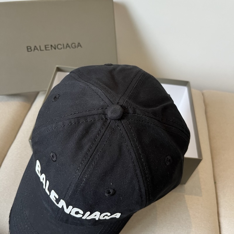 BALENCIAGA巴黎世家新款logo棒球帽，很酷的色系，男女佩戴都有不同st