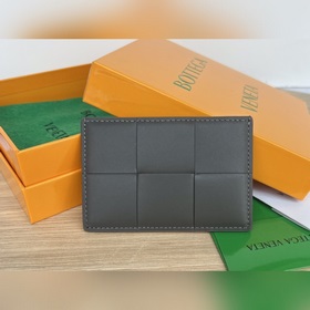 #BV 新款大編格卡包 649597簡簡單單隻放卡的包 沒有任何拉鍊搭扣等裝飾