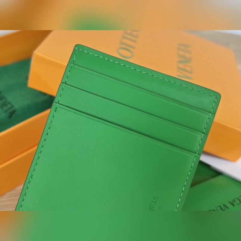 #BV 新款大編格卡包 649597簡簡單單隻放卡的包 沒有任何拉鍊搭扣等裝飾