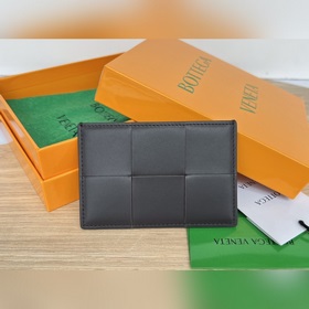 #BV 新款大編格卡包 649597簡簡單單隻放卡的包 沒有任何拉鍊搭扣等裝飾